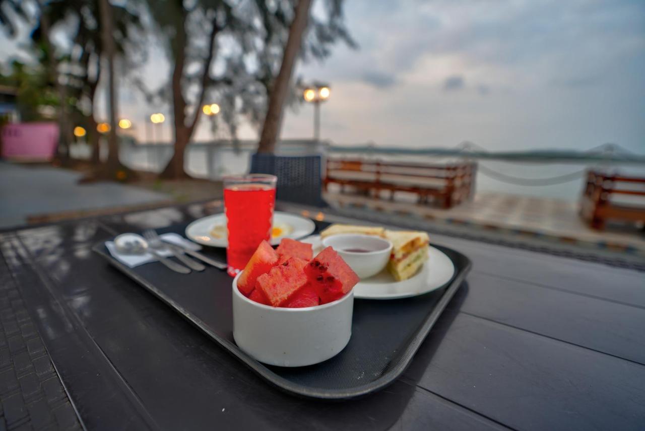 Blu Missel By The River Ribandar Экстерьер фото